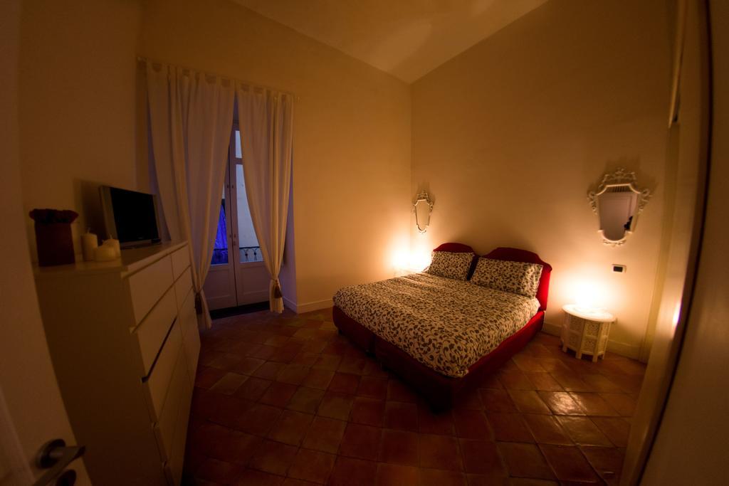 Apartament La Dimora Di Grimoaldo Salerno Pokój zdjęcie