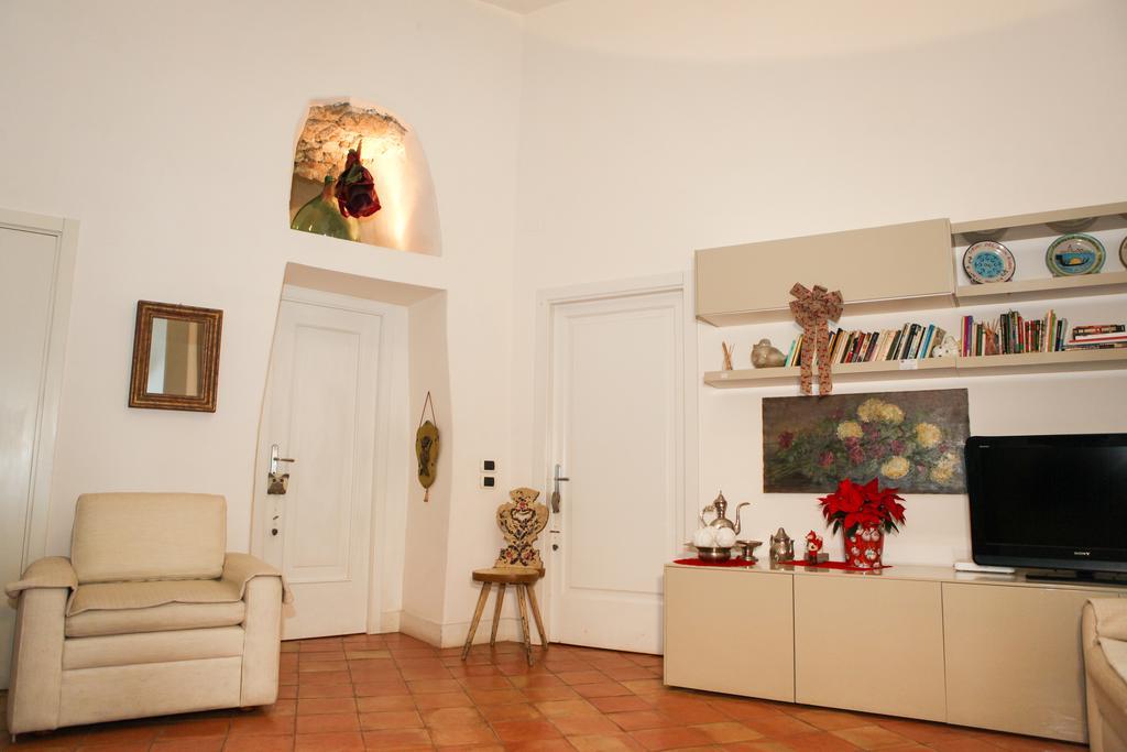 Apartament La Dimora Di Grimoaldo Salerno Zewnętrze zdjęcie