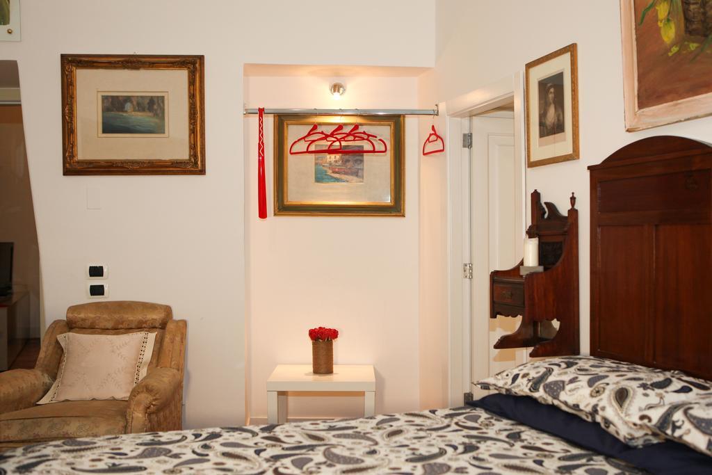 Apartament La Dimora Di Grimoaldo Salerno Zewnętrze zdjęcie