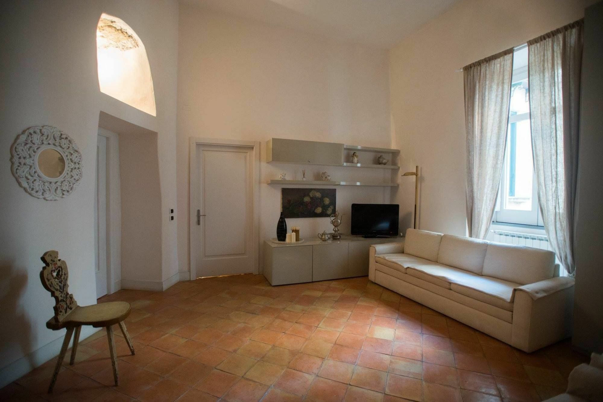 Apartament La Dimora Di Grimoaldo Salerno Zewnętrze zdjęcie