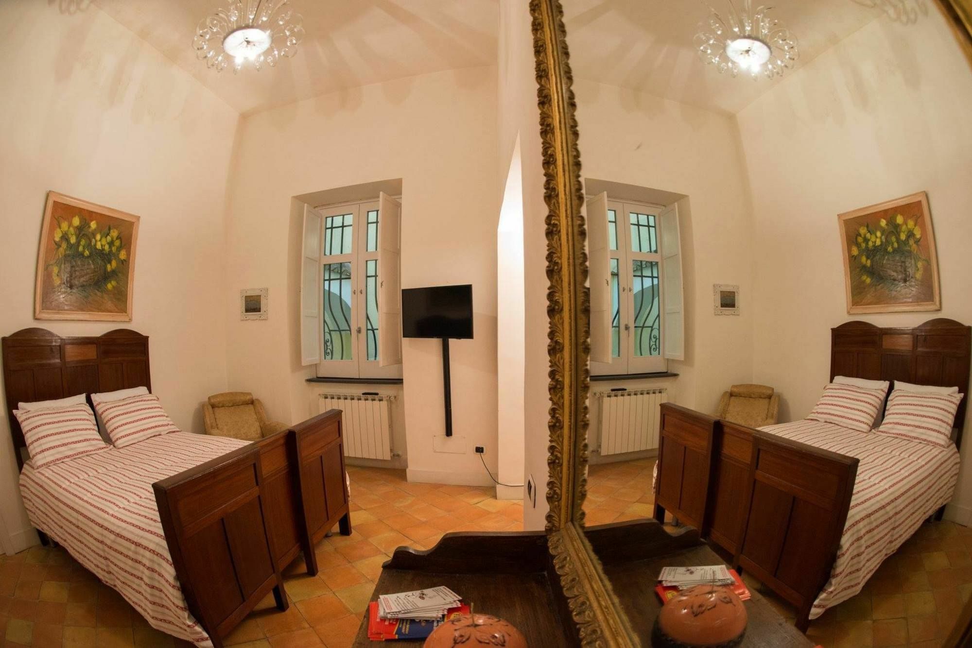 Apartament La Dimora Di Grimoaldo Salerno Zewnętrze zdjęcie