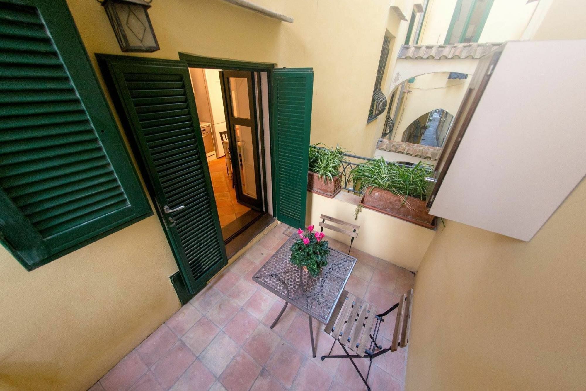 Apartament La Dimora Di Grimoaldo Salerno Zewnętrze zdjęcie